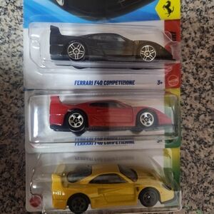 NWT 3 Pack Hot Wheels Ferrari F40 Competizione Yellow Red And Black